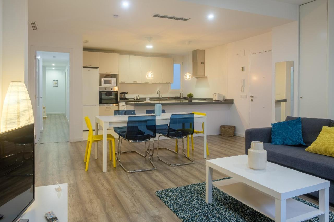 Bright, Brand New & Very Comfortable Apartment 발렌시아 외부 사진