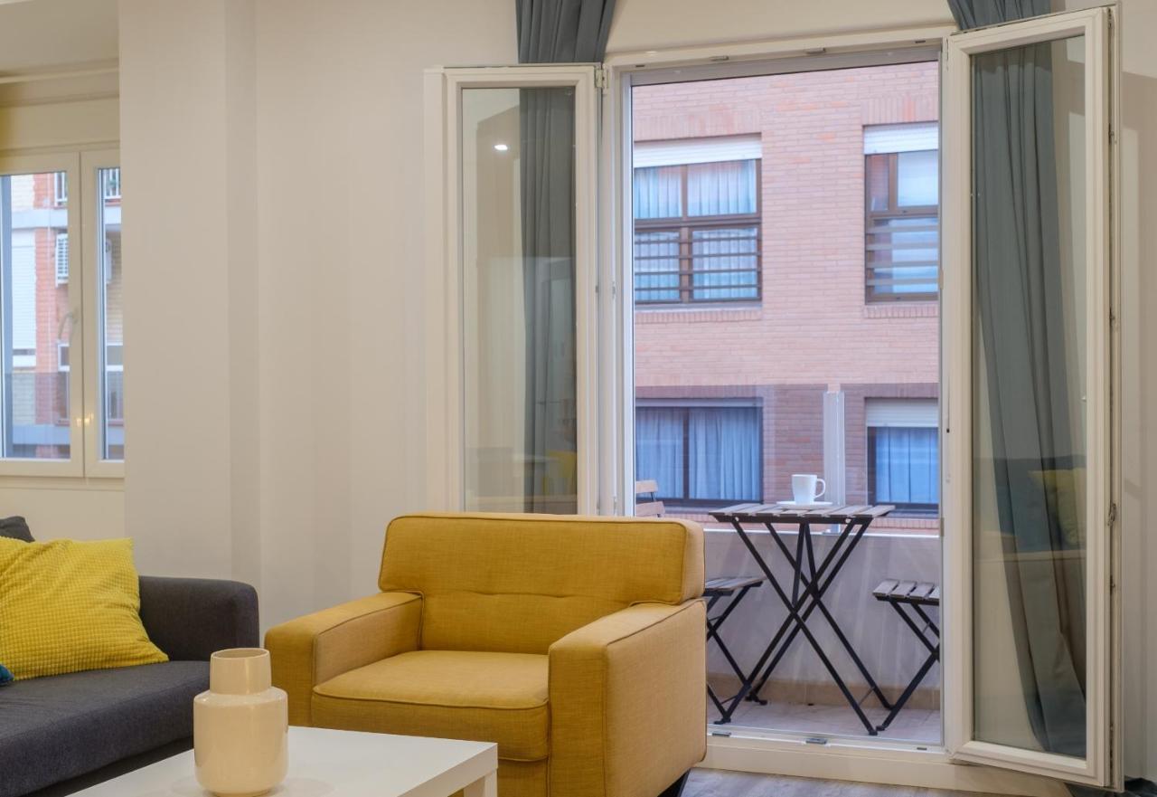 Bright, Brand New & Very Comfortable Apartment 발렌시아 외부 사진